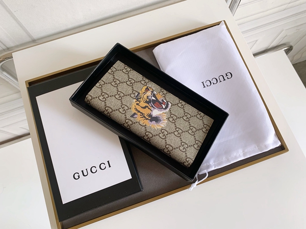 グッチ財布コピー正面デザイン